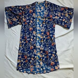 5/25$Floral With Beautiful Birds Kimono Duster